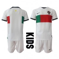 Maglie da calcio Portogallo Seconda Maglia Bambino Mondiali 2022 Manica Corta (+ Pantaloni corti)